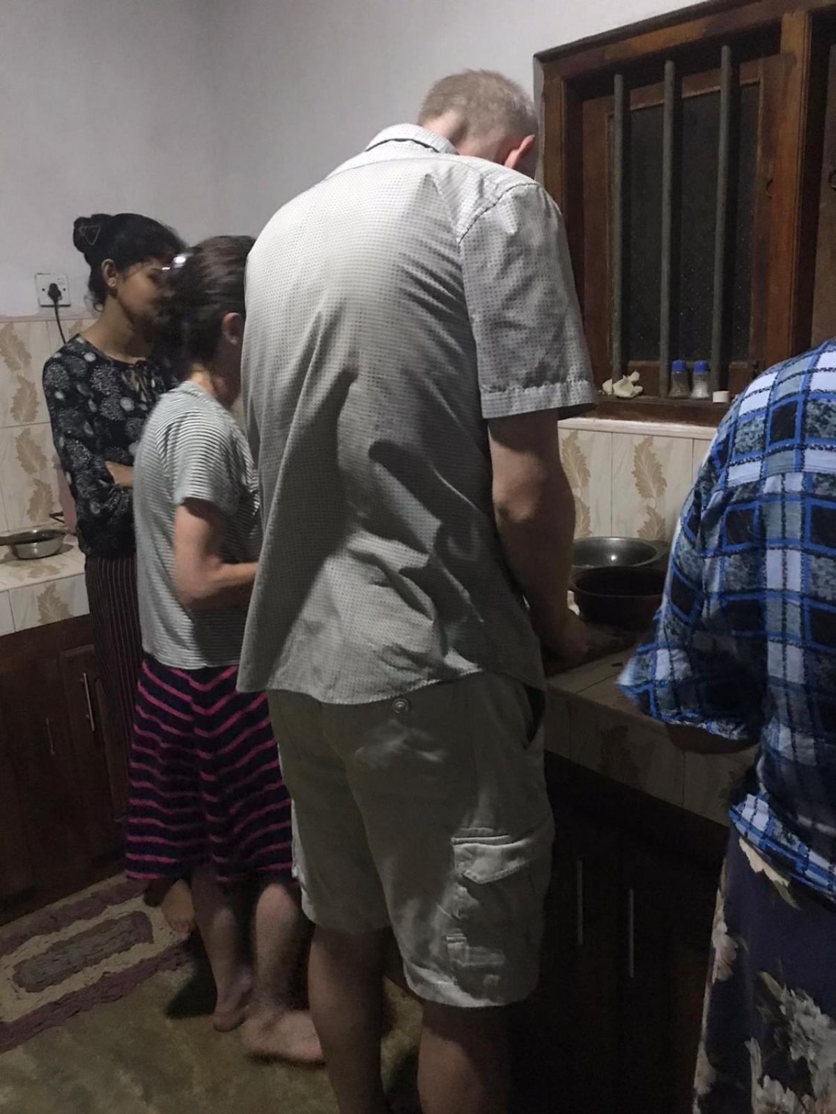 Nethmi Homestay & Restaurant Тангале Екстериор снимка