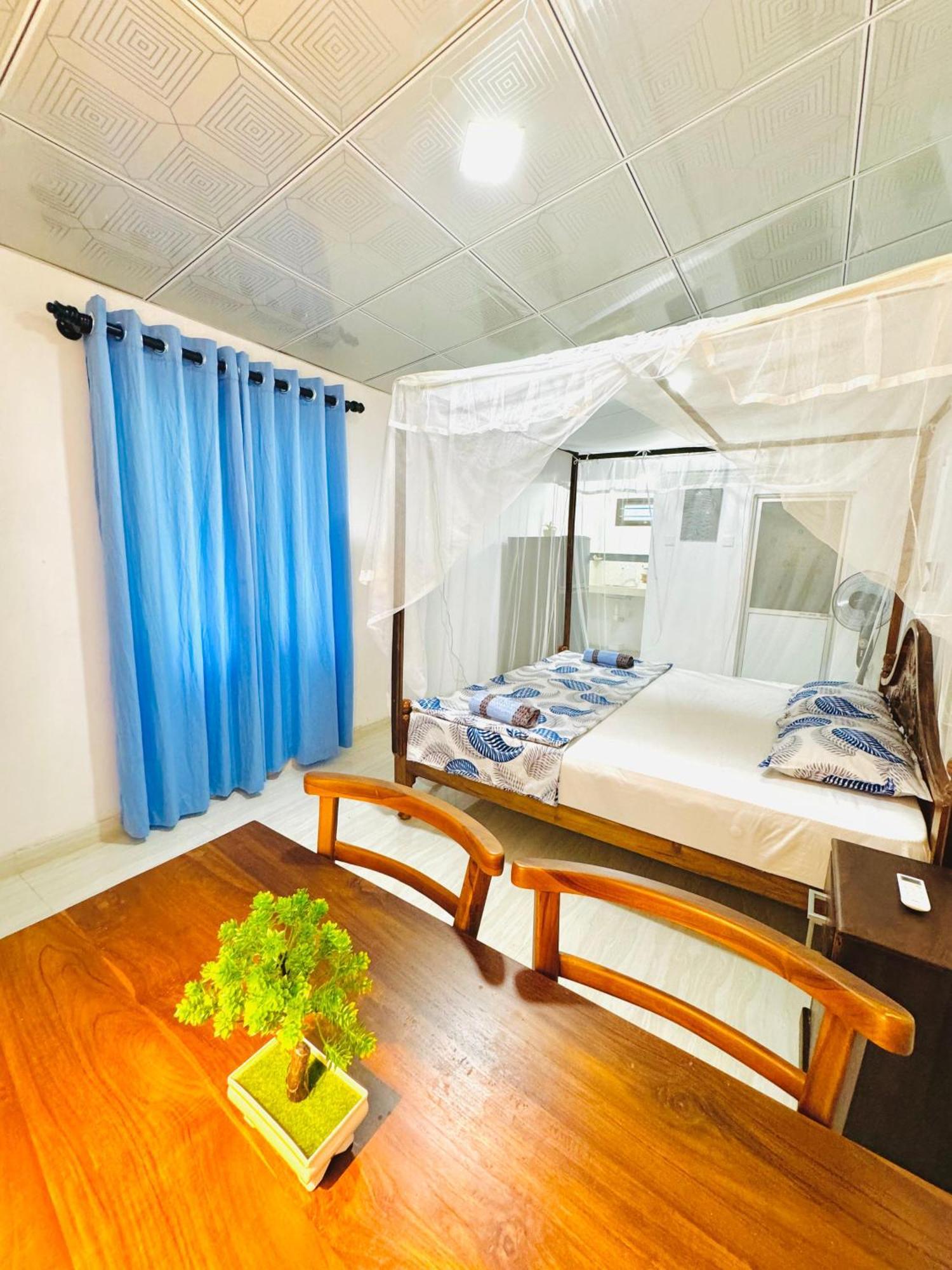 Nethmi Homestay & Restaurant Тангале Екстериор снимка