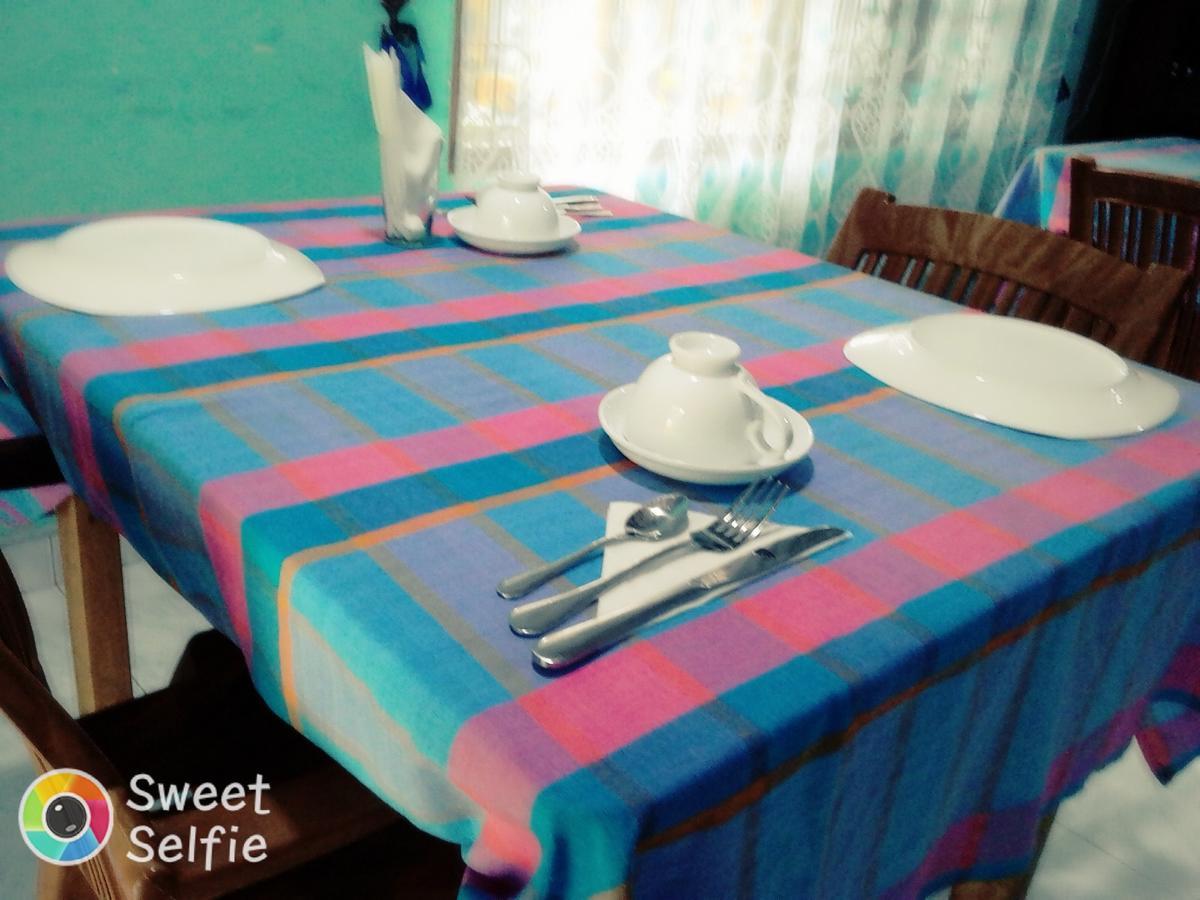 Nethmi Homestay & Restaurant Тангале Екстериор снимка